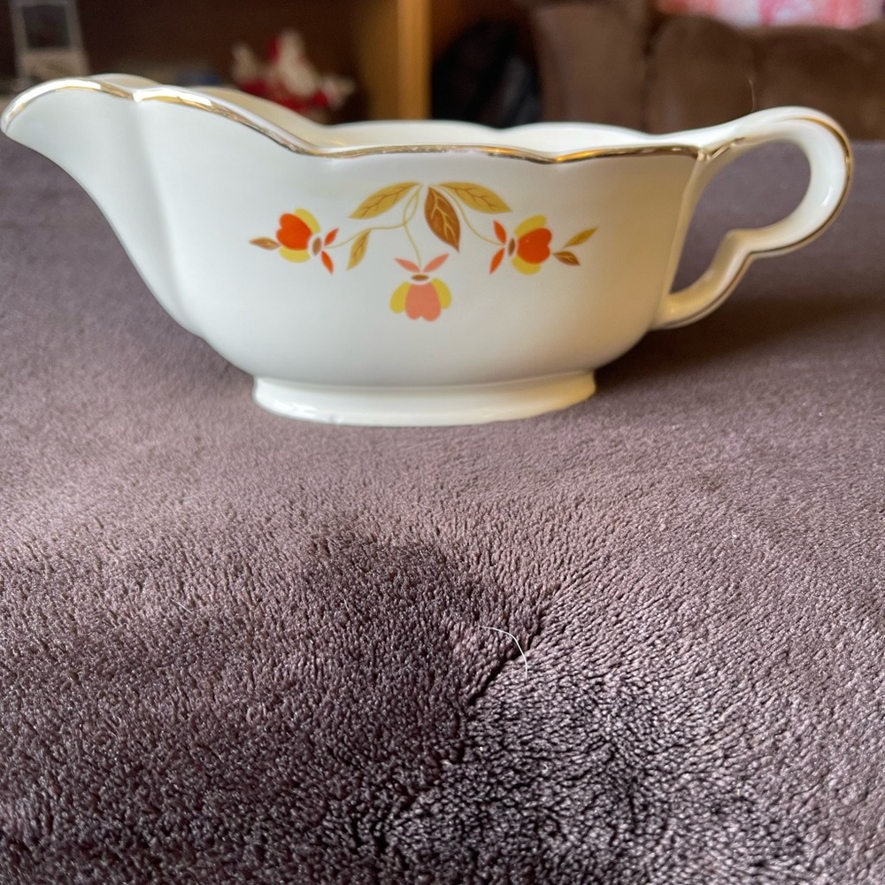 Vintage Gravy Boat Place & Time Autumn Leaf Hall's Superior Quality Kitchenware
